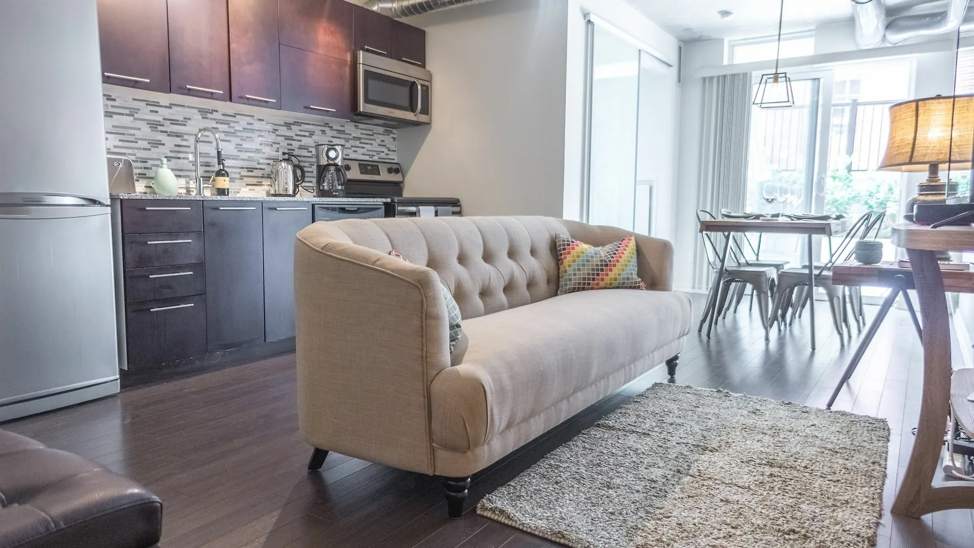 ****  Luxurious Toronto Lofts Hotel Canada