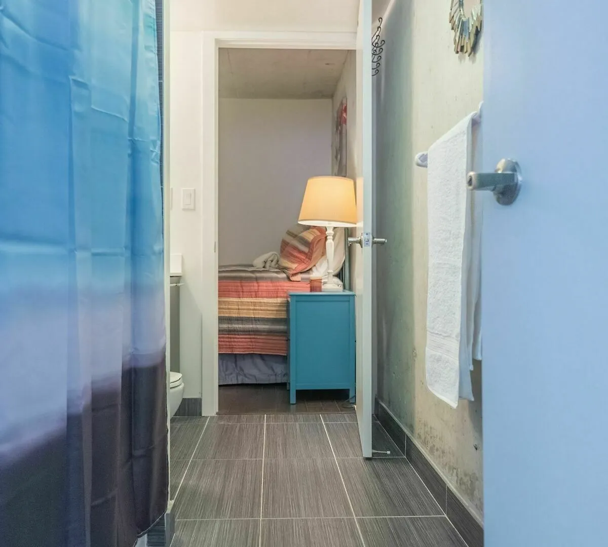 Luxurious Toronto Lofts Hotel 4*,  Canada